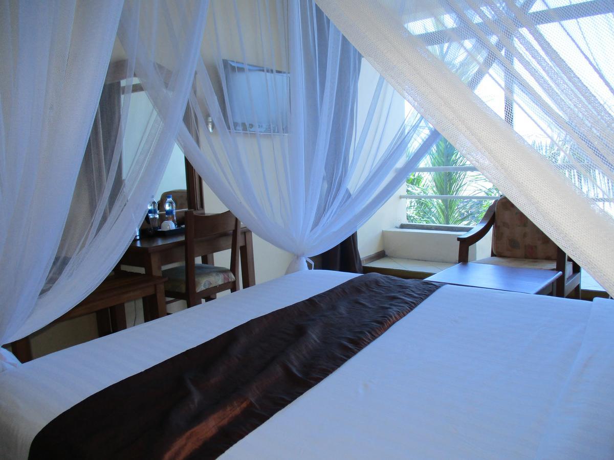 Giraffe Ocean View Hotel Dar es Salaam Buitenkant foto