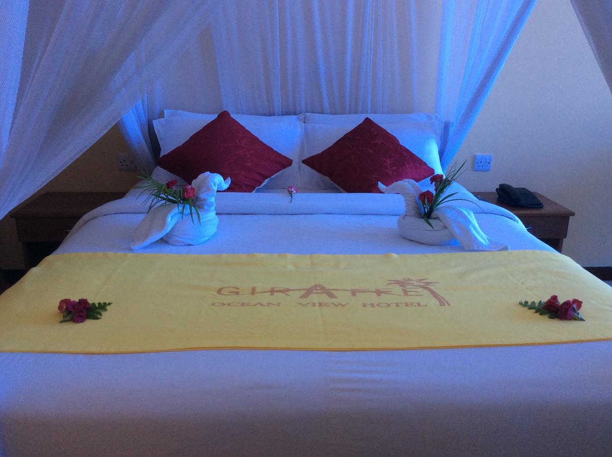 Giraffe Ocean View Hotel Dar es Salaam Buitenkant foto