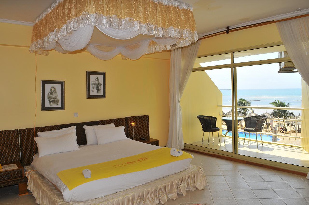 Giraffe Ocean View Hotel Dar es Salaam Buitenkant foto