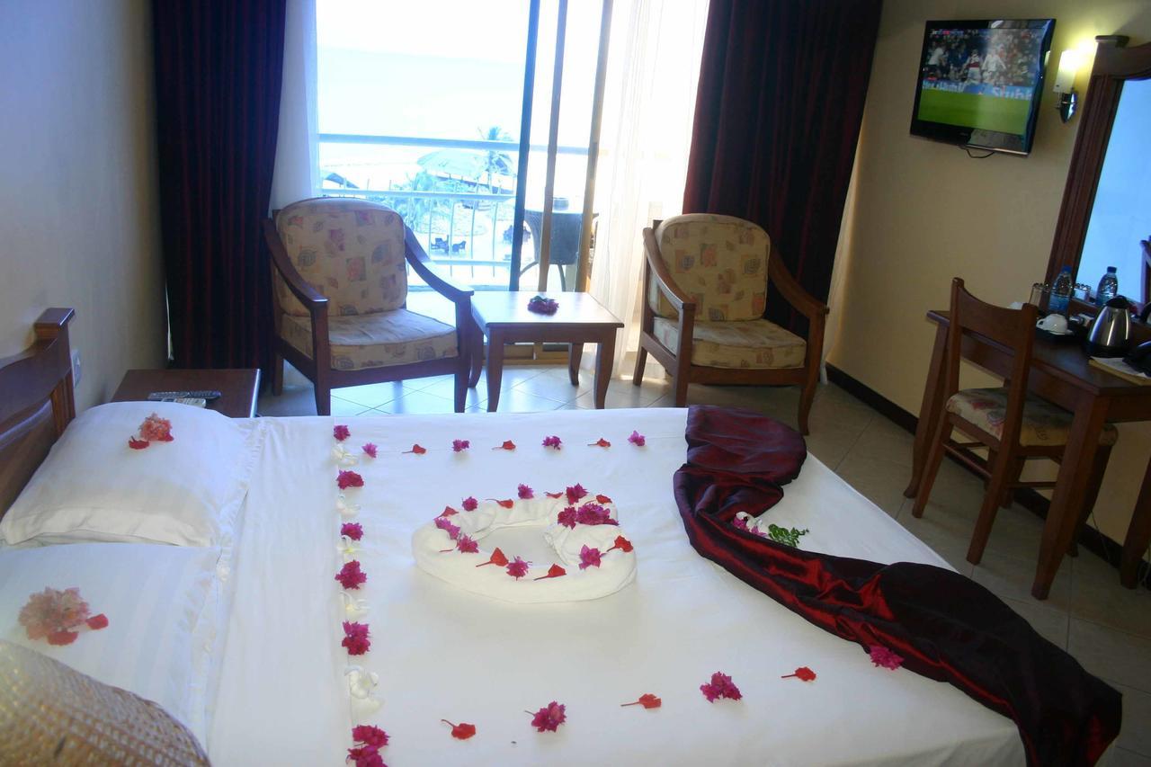 Giraffe Ocean View Hotel Dar es Salaam Buitenkant foto