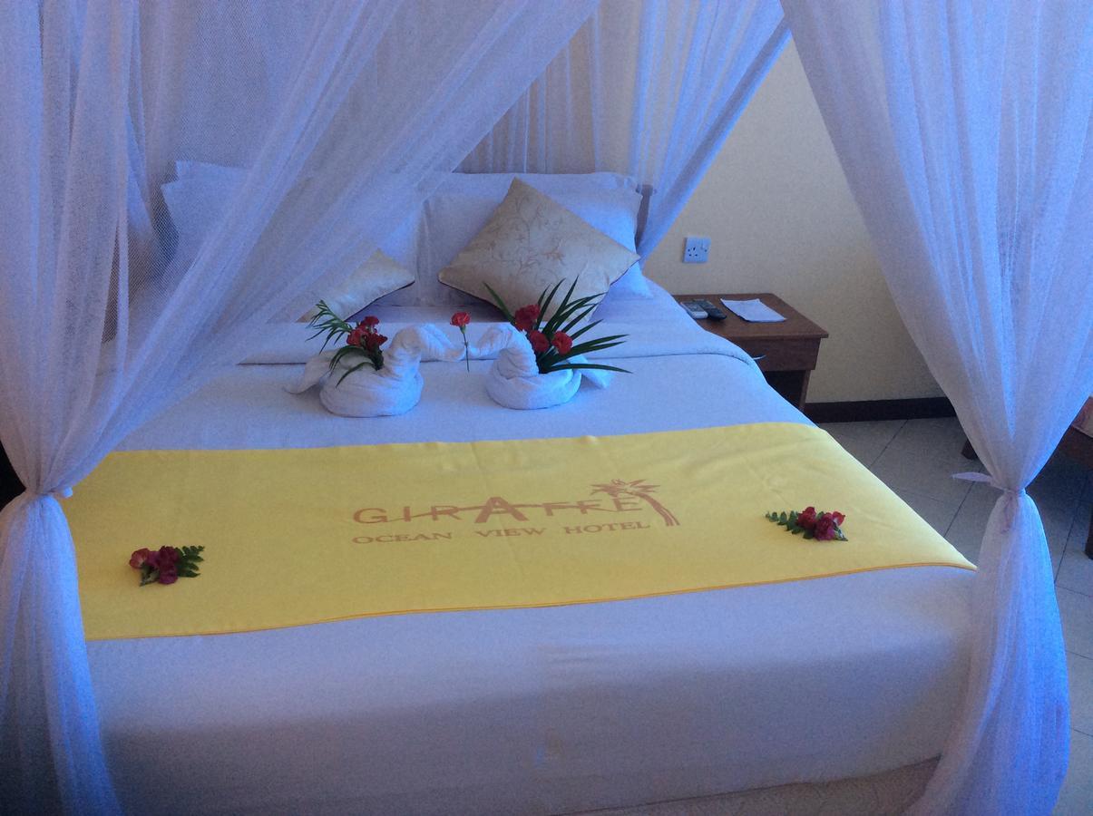 Giraffe Ocean View Hotel Dar es Salaam Buitenkant foto